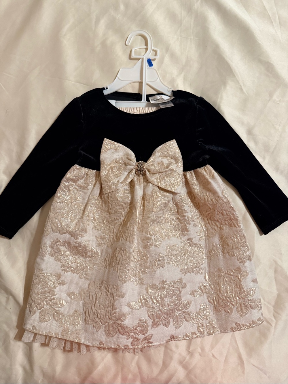 Rare Editions Black Velvet and Gold Jacquard Bow Toddler Holiday Dress